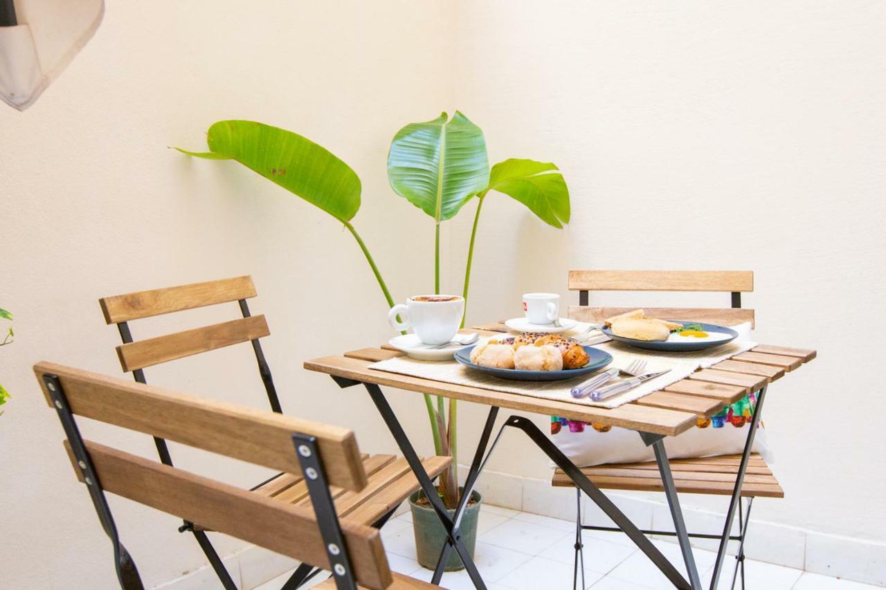 Piazza Martiri Apartment กาญารี ภายนอก รูปภาพ