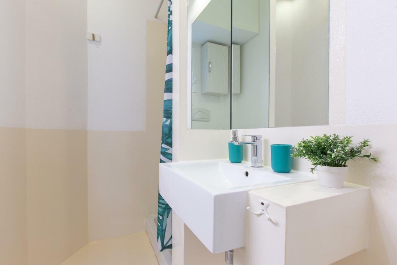 Piazza Martiri Apartment กาญารี ภายนอก รูปภาพ